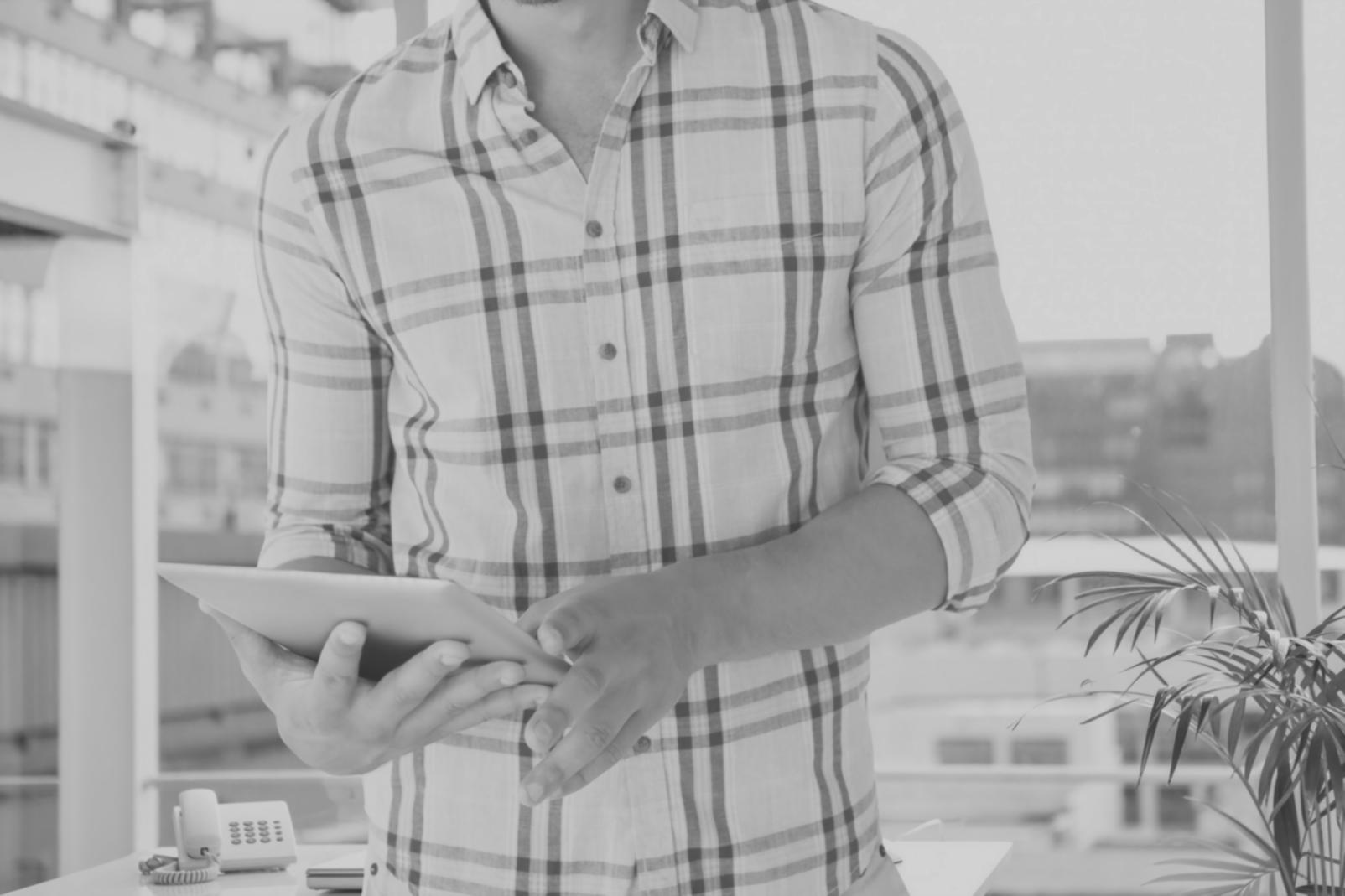 Early InsightConcentrate office setup with performance monitoring equipment